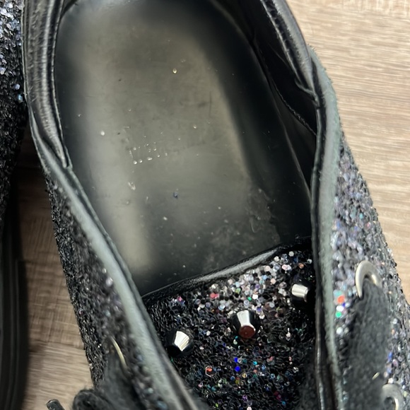 Stuart Weitzman Pipedown Black Glitter Low Top Sneaker - Picture 8 of 12